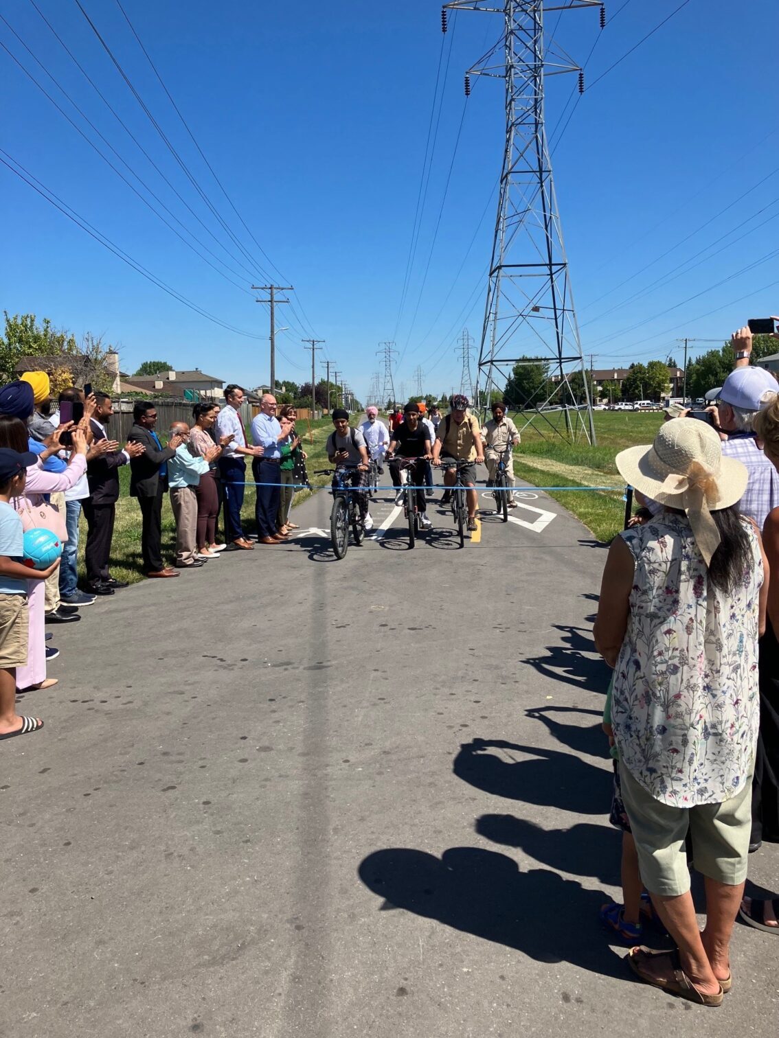 Featured Image for “City of Winnipeg and partners celebrate official opening of the Northwest Hydro Corridor Multi-Use Path”